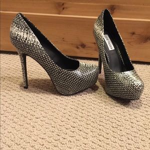 Steve Madden Pumps